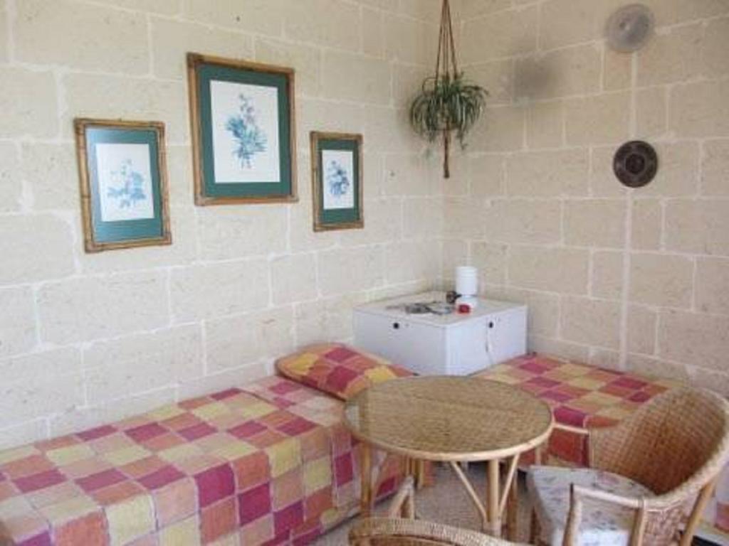 Ta' Karmni Apartment Marsalforn Ruang foto